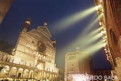 Italia, Lombardia, Cremona , Piazza Duomo - foto � Riccardo Sala/Tipsimages