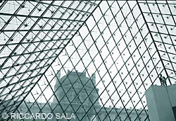 Francia, Parigi, Louvre , Piramide Ingresso -  foto � Riccardo Sala/Tipsimages
